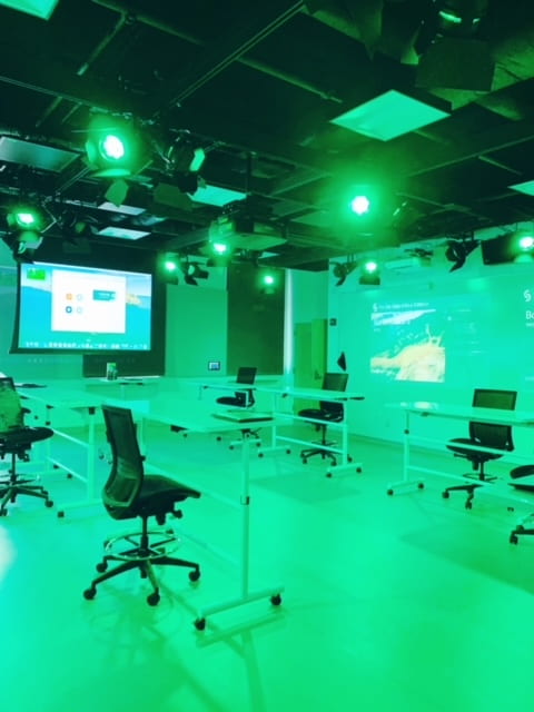 CPAD Teaching Lab with Green Lights